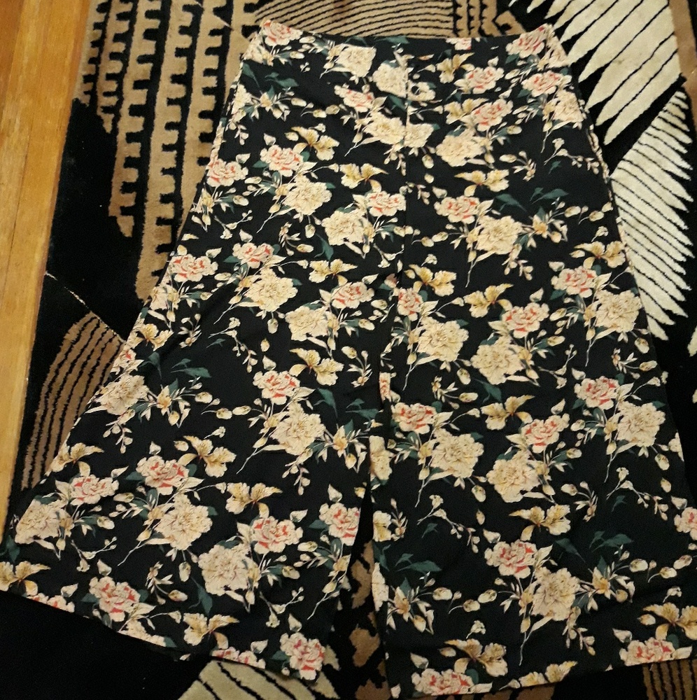 Unique Vintage 1940s style high waisted pants